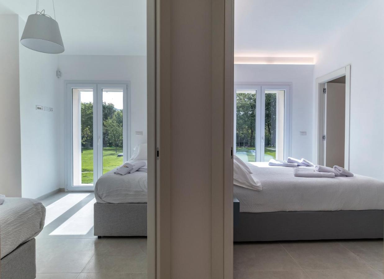 Villa Golden Root Real Estate San Teodoro  Exterior foto
